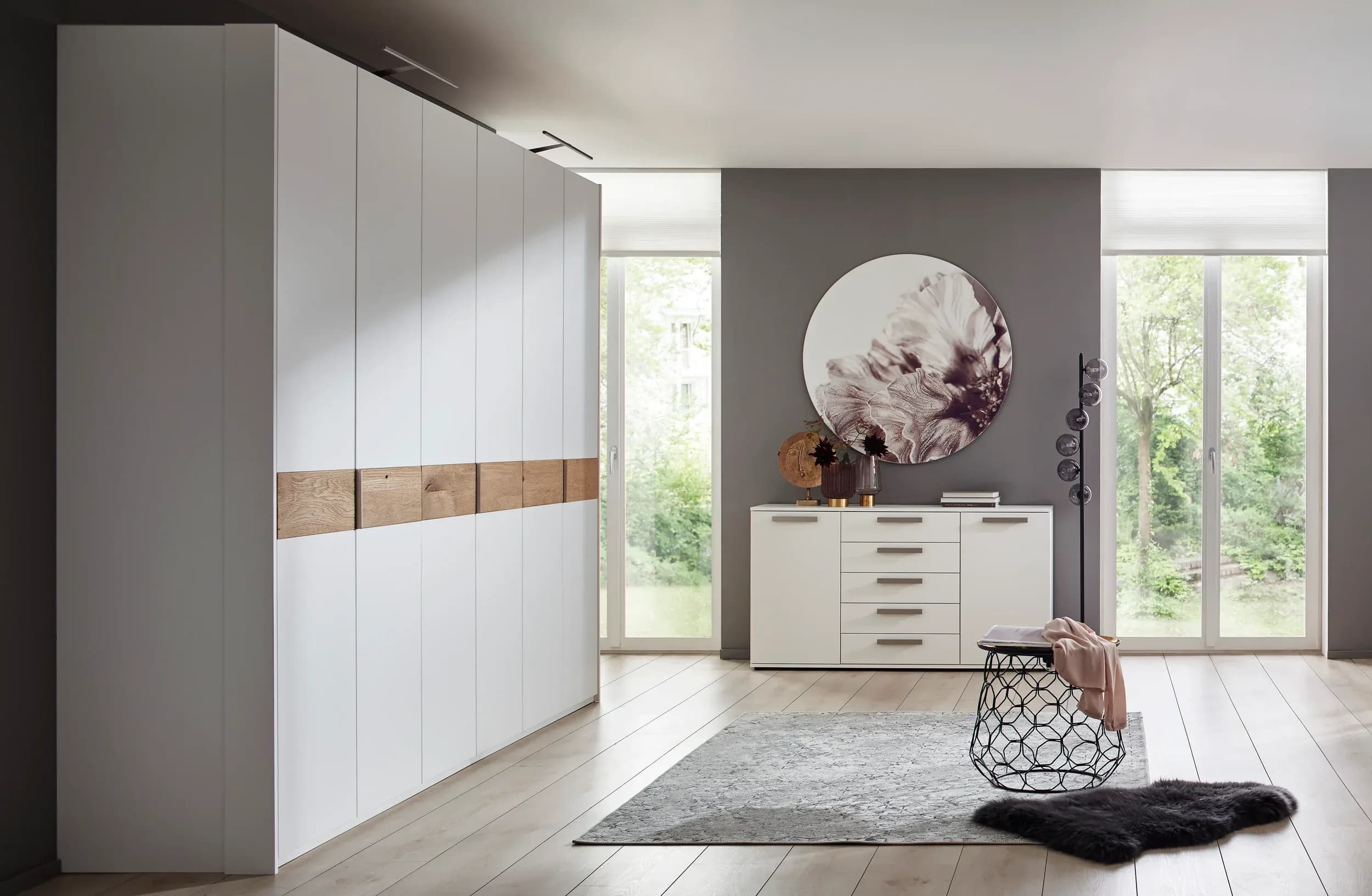 Drehtürenschrank Viana - B ca. 303 cm, Lack, Weiß, Riffholz, Wildeiche