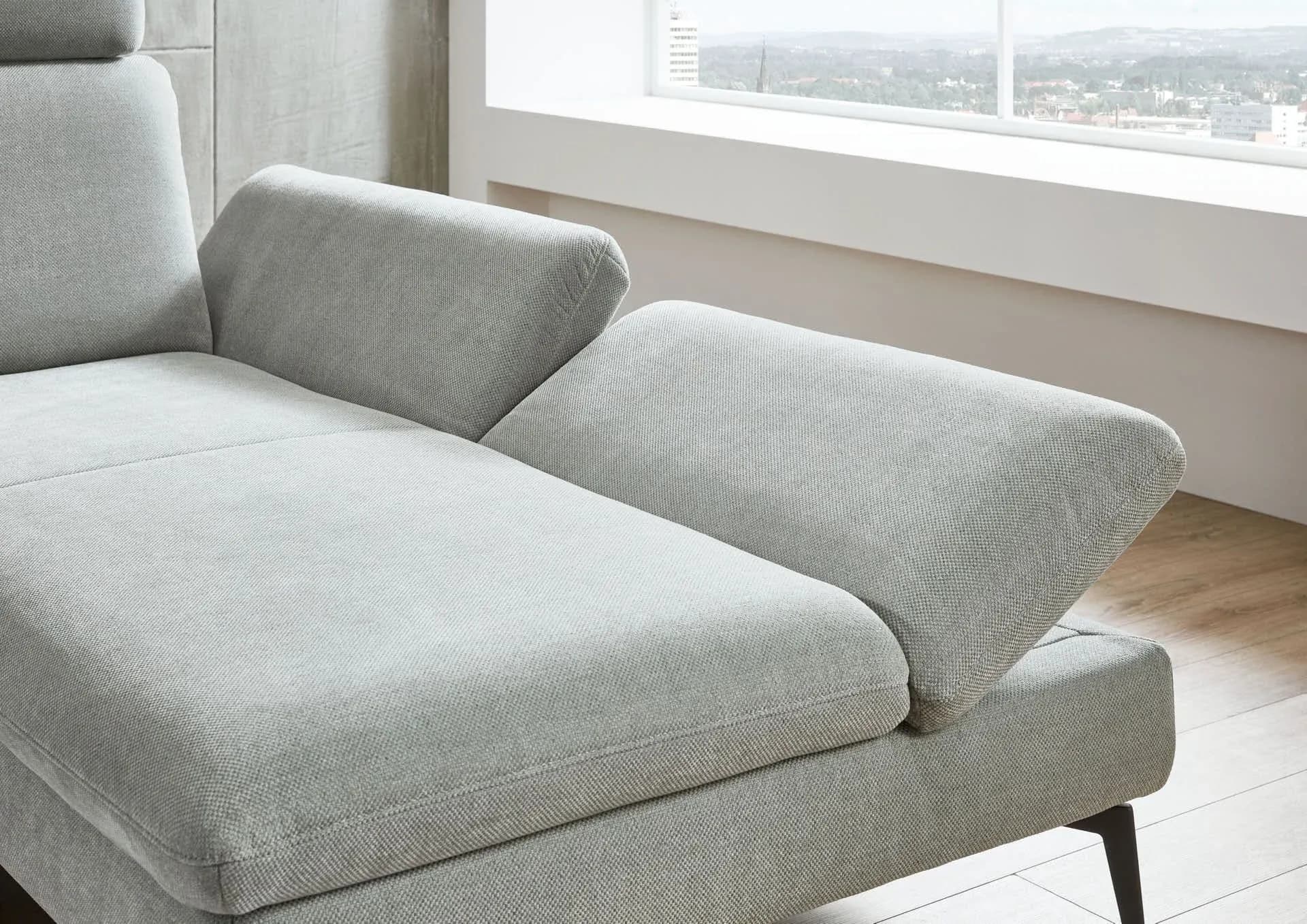 Ecksofa - 3-Sitzer mit Longchair rechts, Armlehne verstellbar, Stoff, Silbergrau