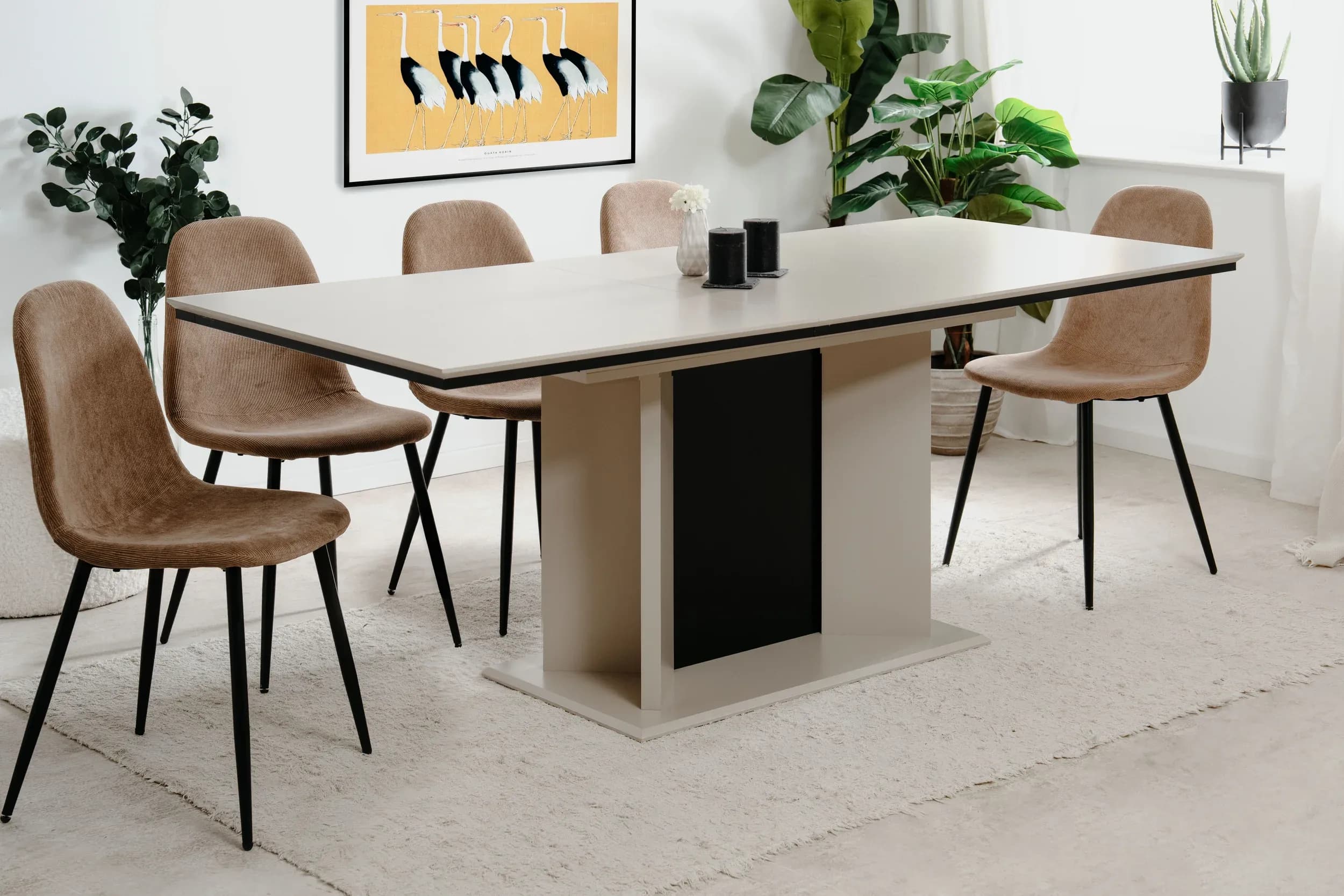 Esstisch - LB ca. 160x90 cm, Sand, Schwarz