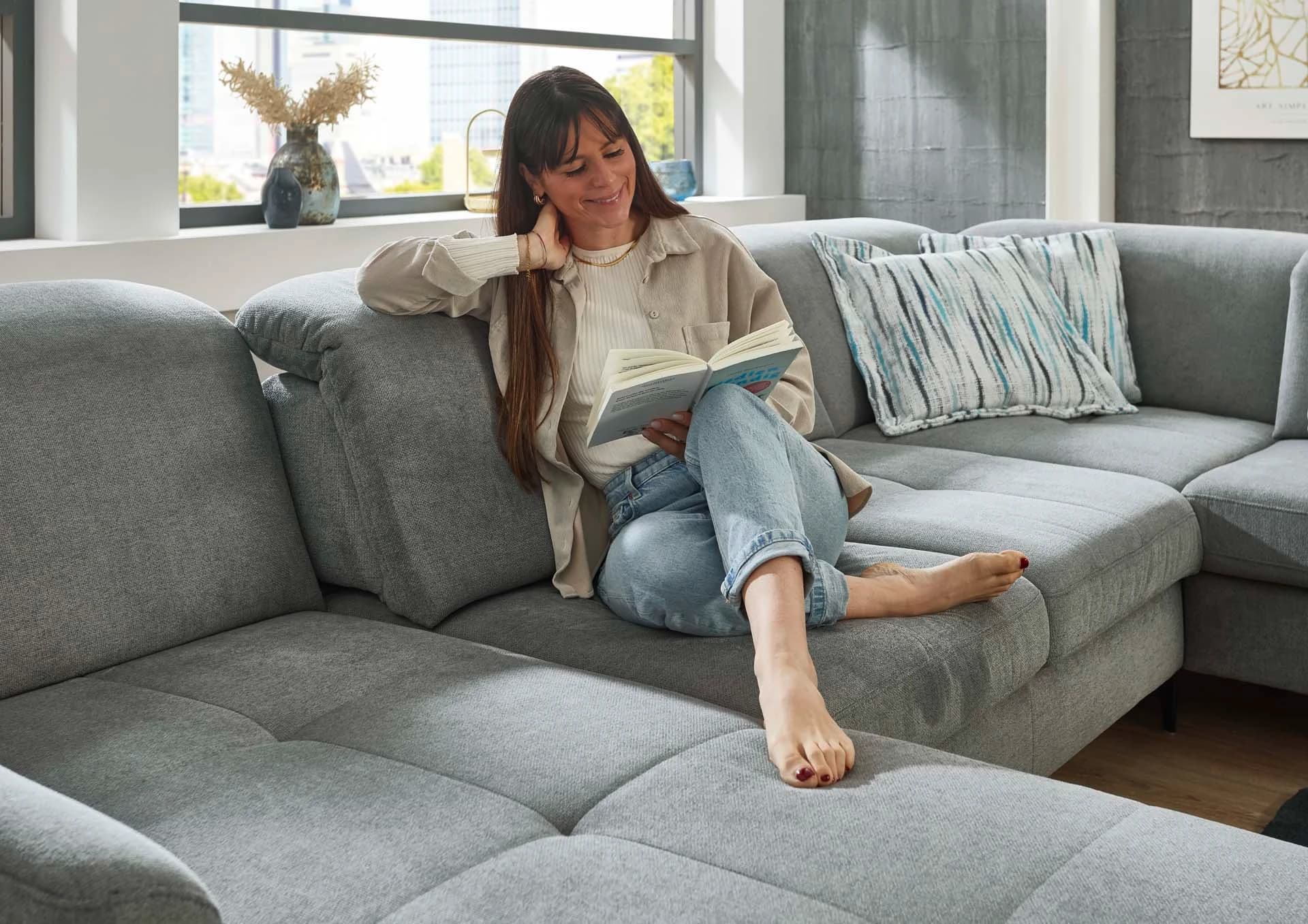 Wohnlandschaft - Longchair links mit 2,5-Sitzer und Ecke rechts, Sitztiefe verstellbar, Stoff, Grau