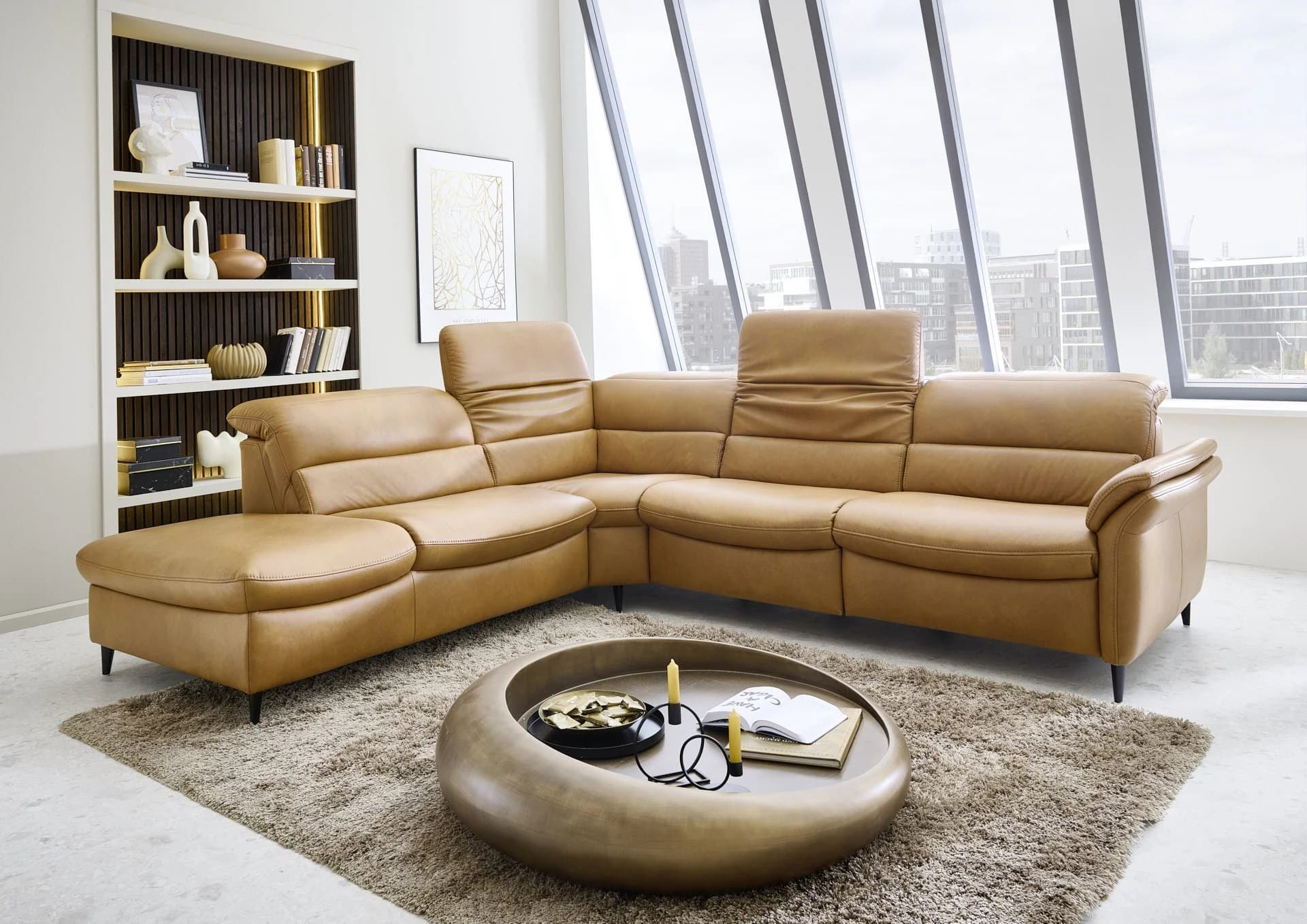 Ecksofa - Ecke links mit 2,5-Sitzer, Kopfteil verstellbar, Leder, Hellbraun