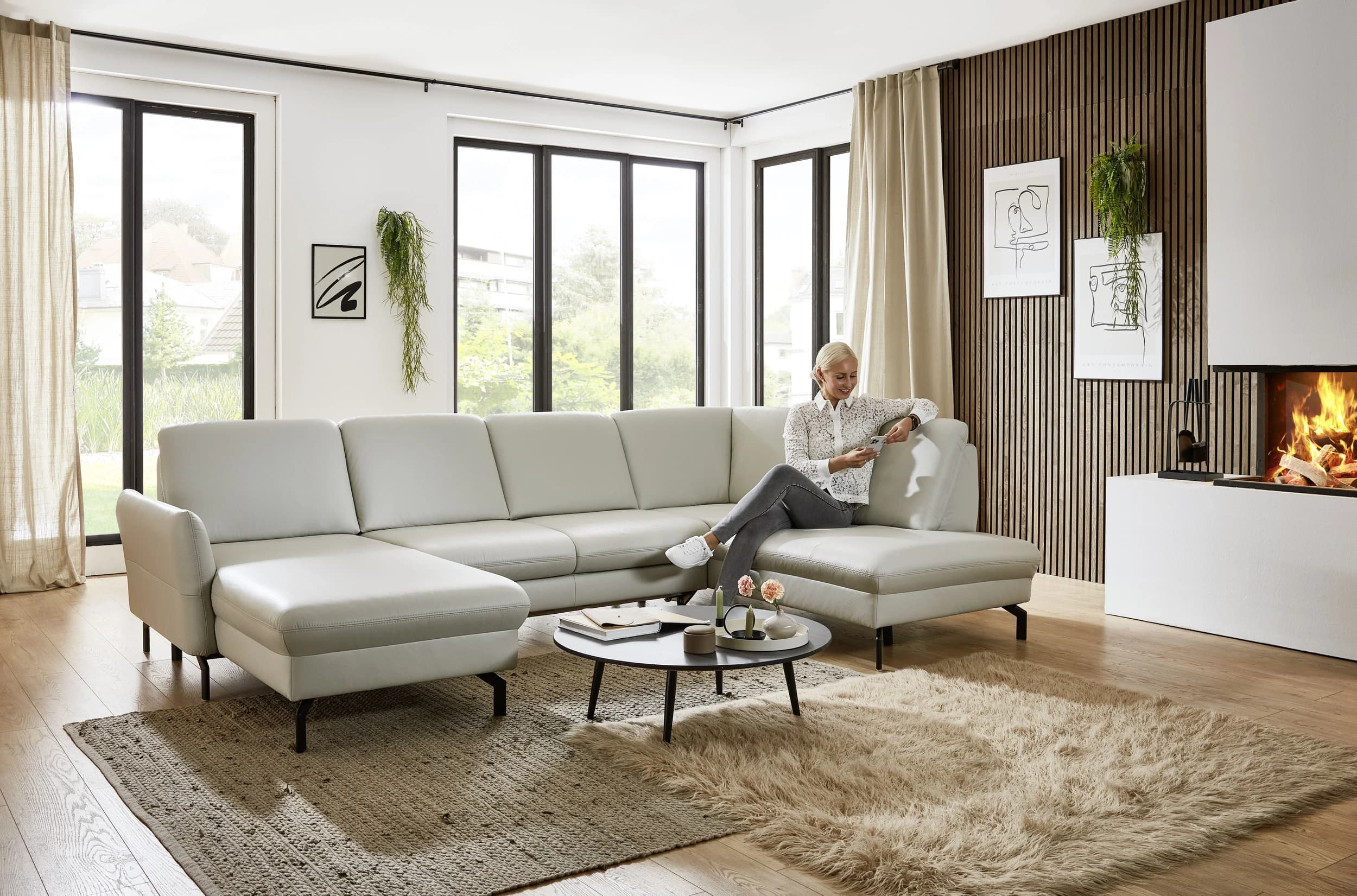 Wohnlandschaft - Longchair links mit 2,5-Sitzer und Ecke rechts, Leder, Silbergrau