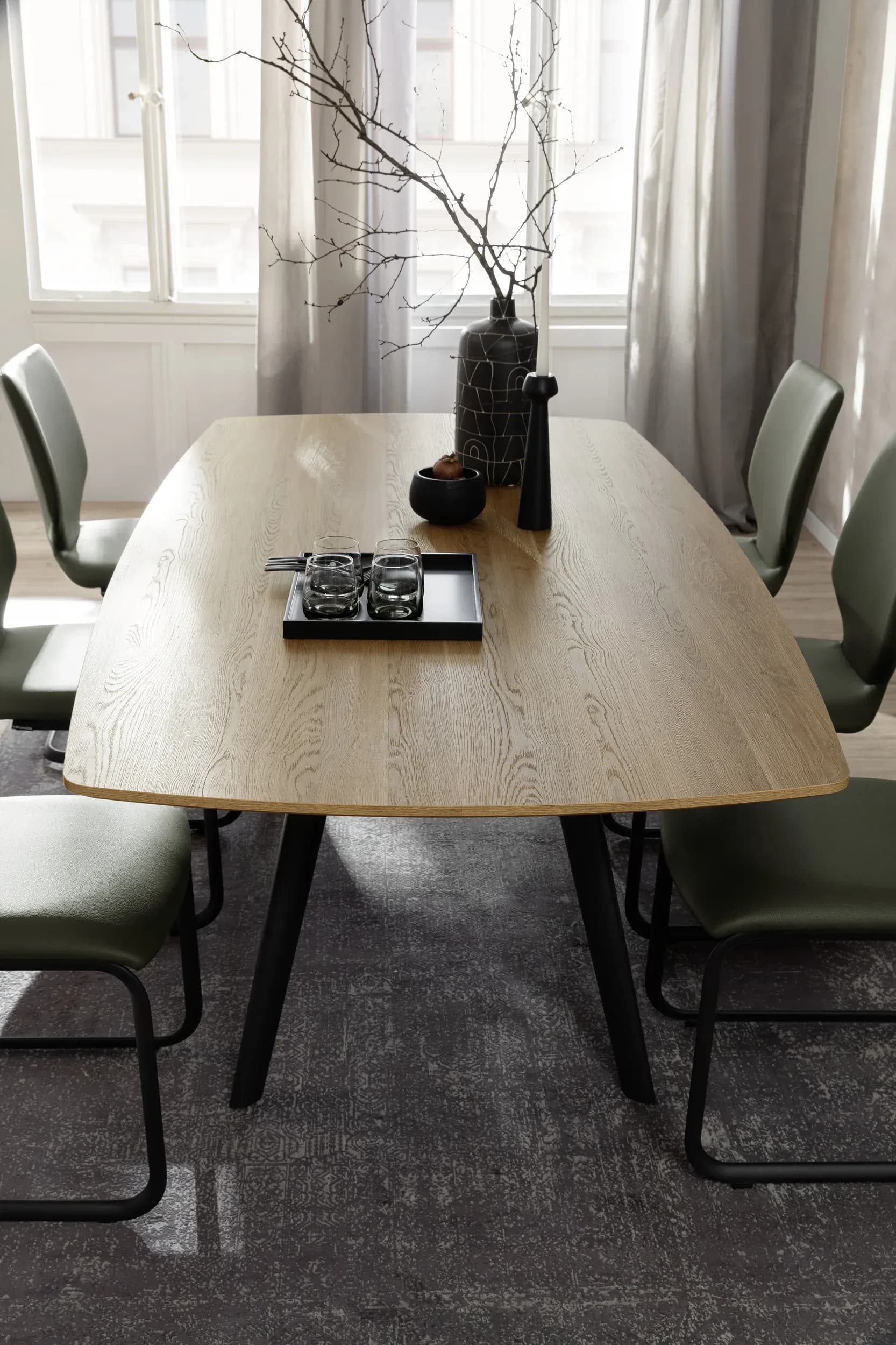 Esstisch - ausziehbar, LB ca. 220-320x110 cm, Eiche Furnier