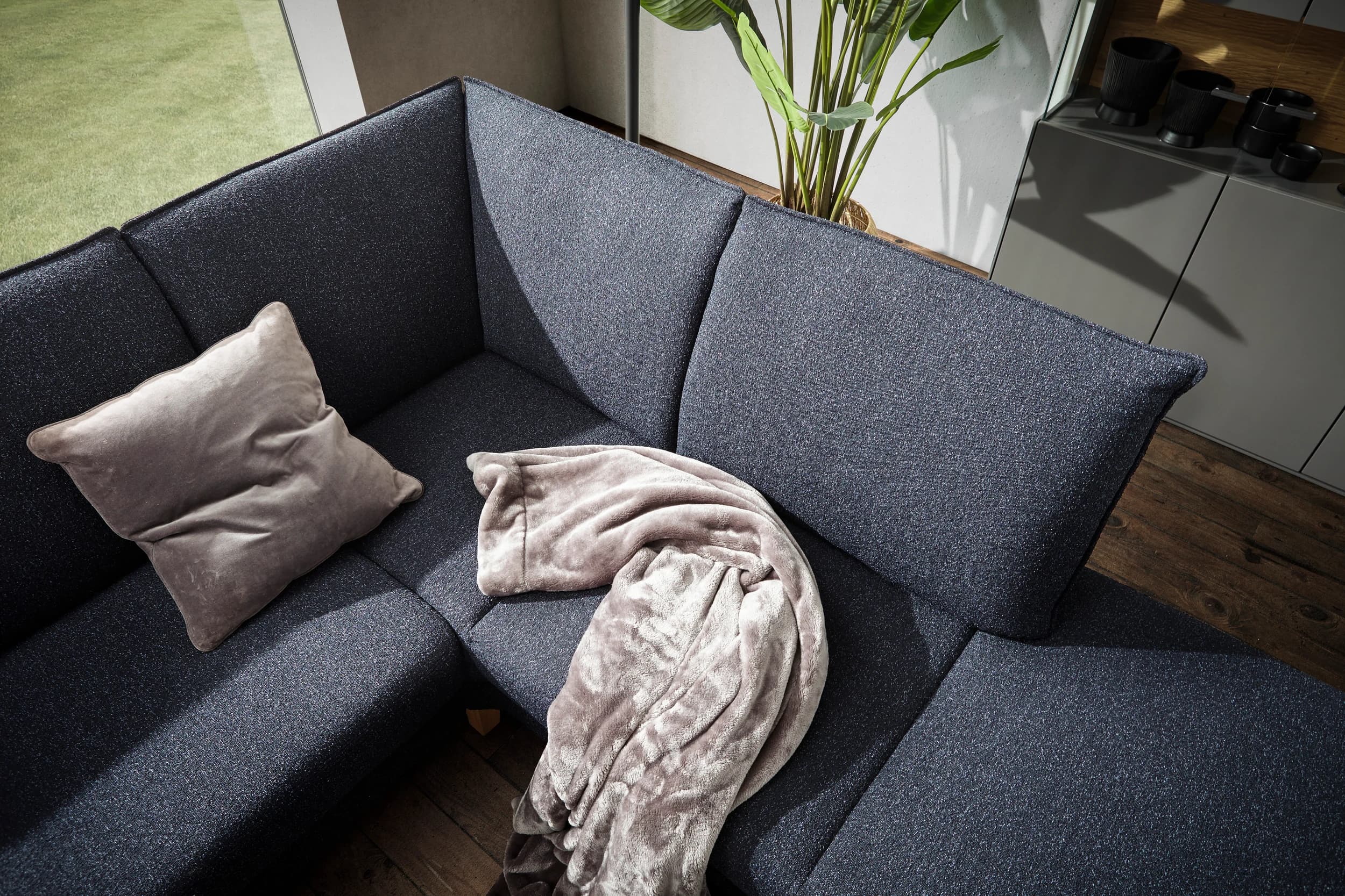 Sofa Stamford - 3,5-Sitzer, Bogen links mit Ecksofa 2-sitzig und Abschlusshocker Rechts, Stoff, Dunkelblau