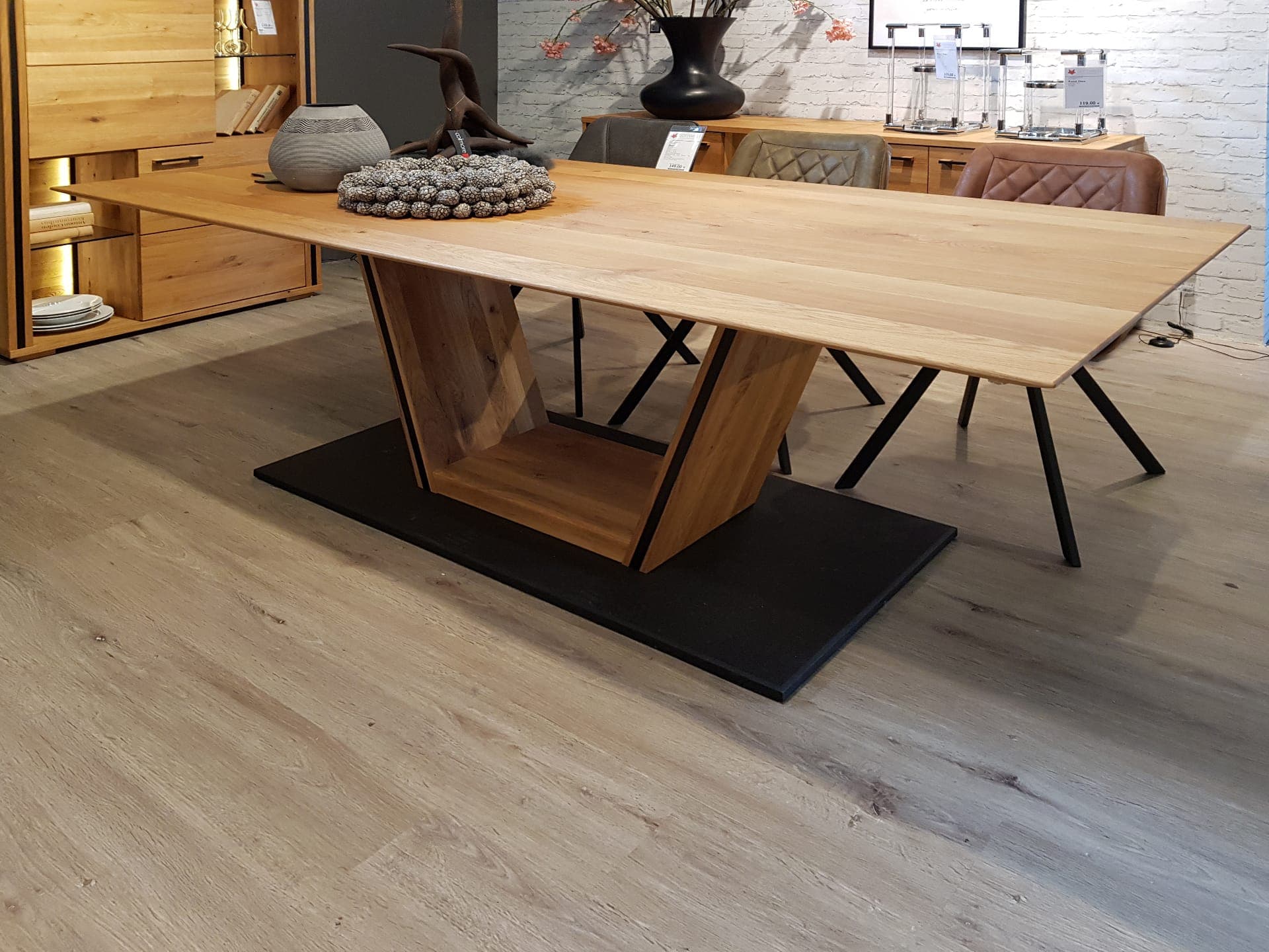 Esstisch Bayville – Ausstellungsstück im Möbelhaus Gottwald – der Wohnfuchs