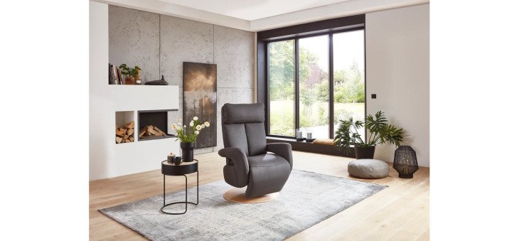 1138d47dcb575743bcbbdba1ab521e7cc6ddc43d em pirna milieu Ares dunkelgrau