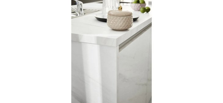 5af2f1d0693858434b6b7264e71af7ef3070df89 CO Uni Matt 3 520 Detail 02