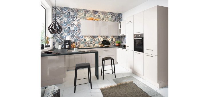 3035406ec538ffdae5eed9c439c0206dd3181143 BG599805 06 UGL P211 GS 1