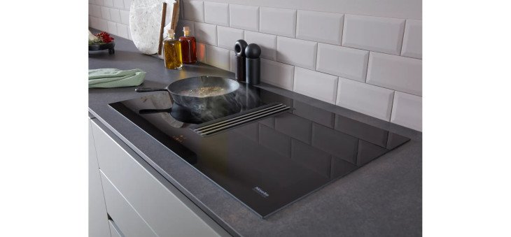 3b47105f844b591e8a6c0891a8402d3314706040 CO Smartglas 2 523 Detail06